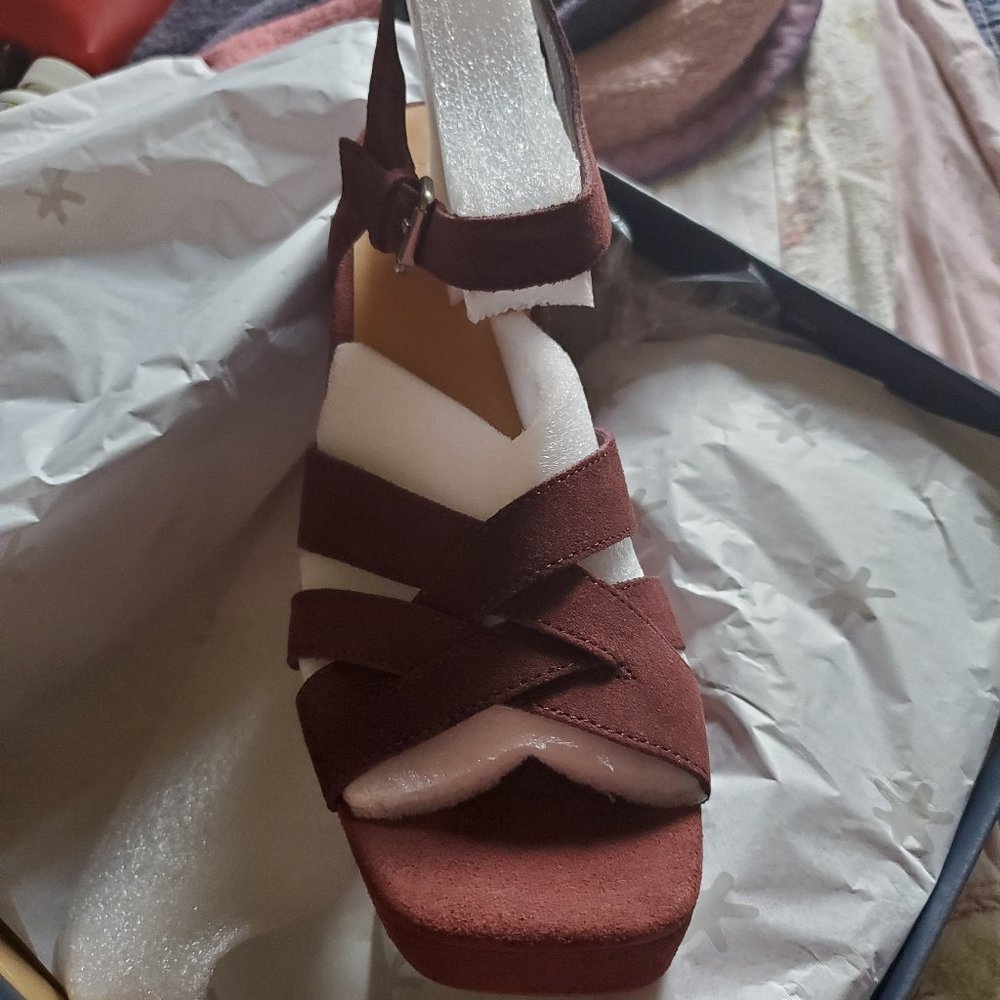 Splendid Suede Strappy Sandal NIB